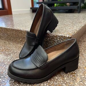 Eastland Lug Loafers